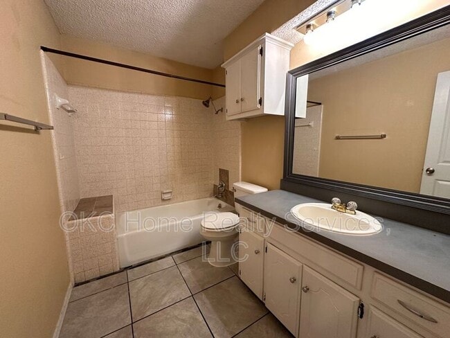 Building Photo - 3110 N Wheeler Cir