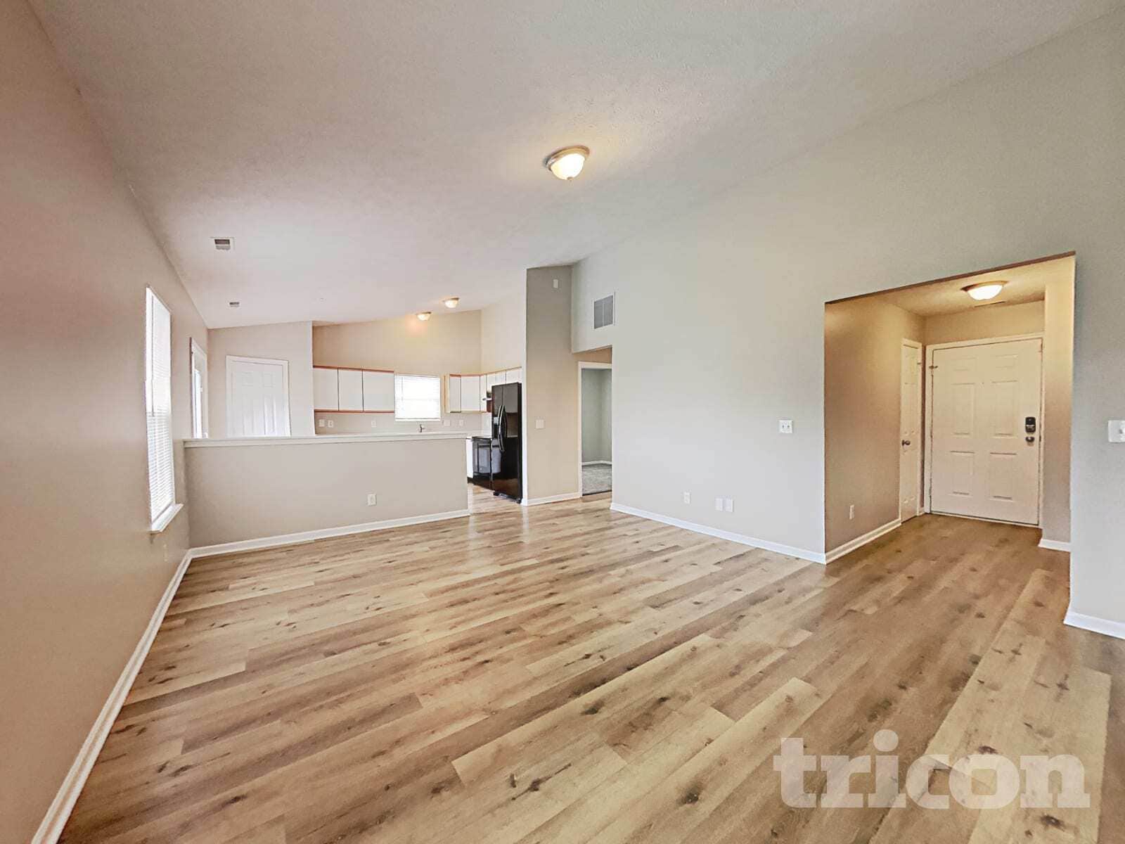 Building Photo - 1270 Sherwood Dr