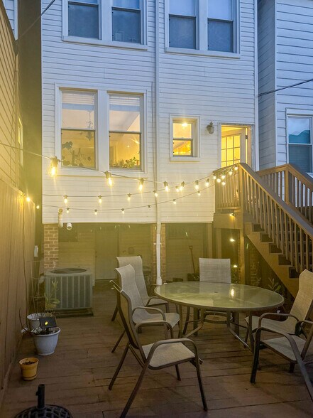 Building Photo - 807 Decatur St NW