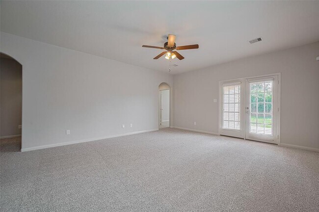 Building Photo - 38319 Miranda Ln