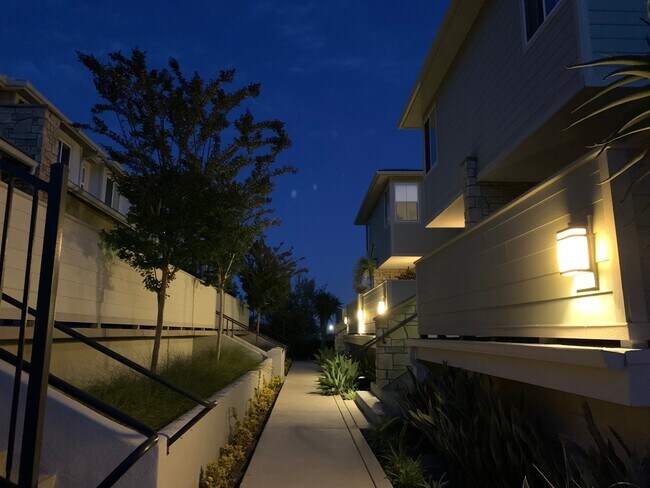 Building Photo - 775 Trunorth Cir