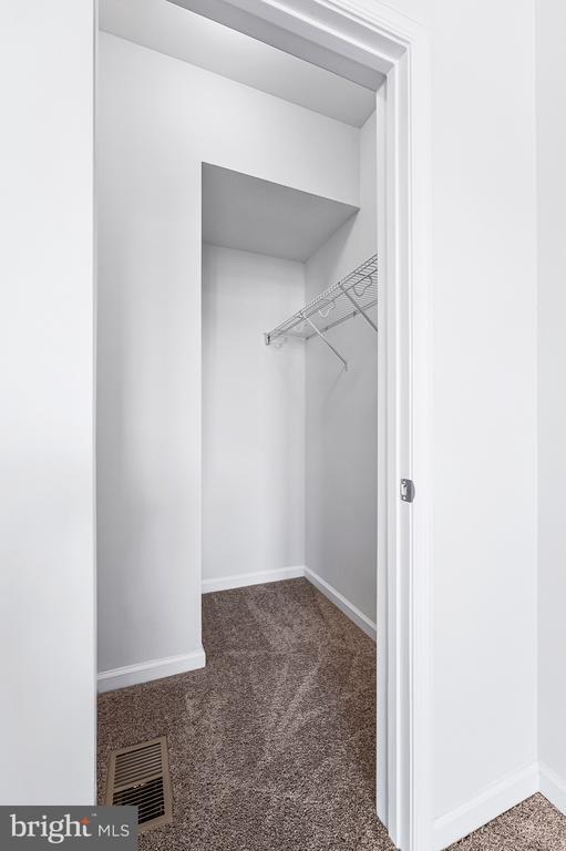 Building Photo - 24575 Rosebay Terrace