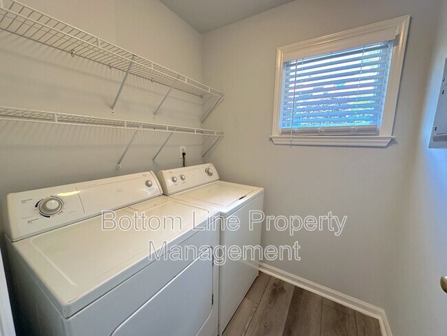 Building Photo - 9031 J M Keynes Dr