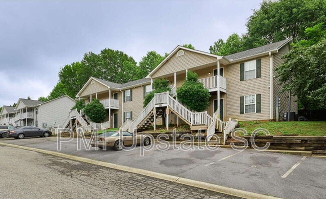 Building Photo - 111 Charlestowne Way
