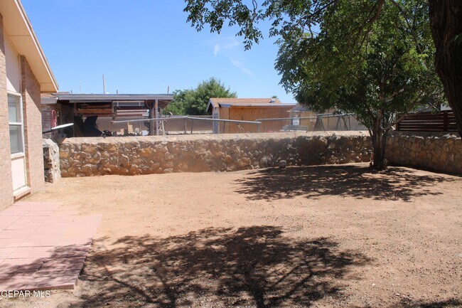 Building Photo - 12138 Yvonne Richardson Ave