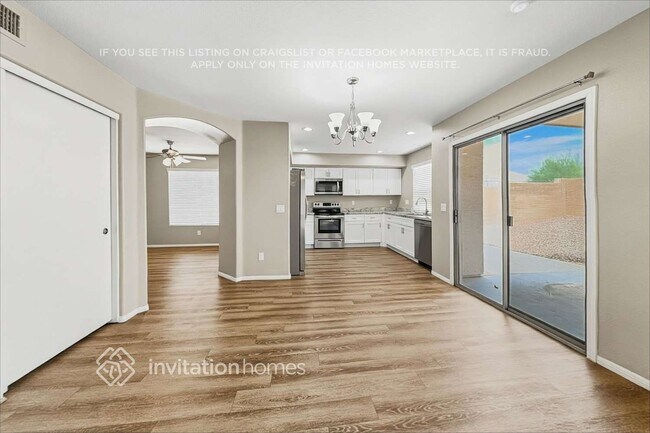 Building Photo - 12656 W Orange Dr