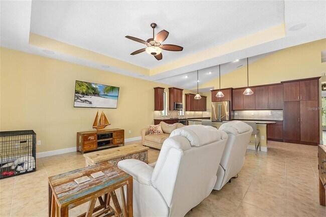 Building Photo - 27 Bay Ct