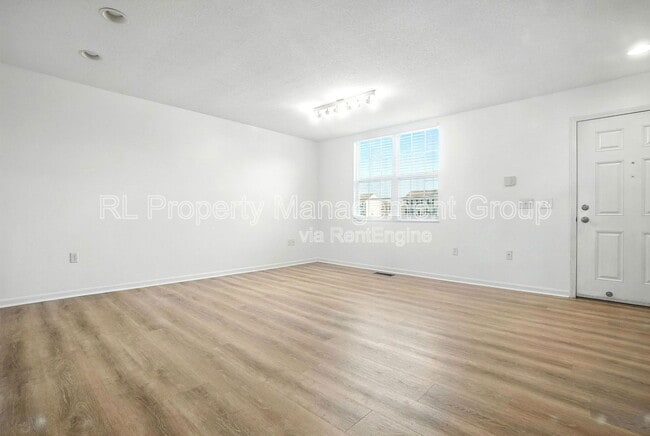 Building Photo - 7237 Steel Dust Dr