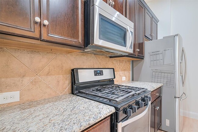 Building Photo - 15214 Keystone Bend Ln