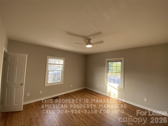 Building Photo - 214 W Church St