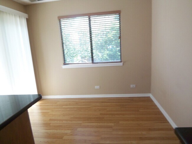 Building Photo - 314 Wildberry Ct