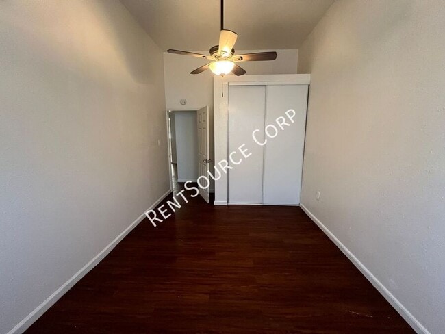 Building Photo - 1411 Nancy St