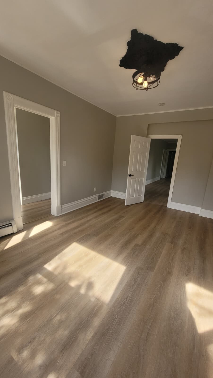 Building Photo - 1609 Highland Ave