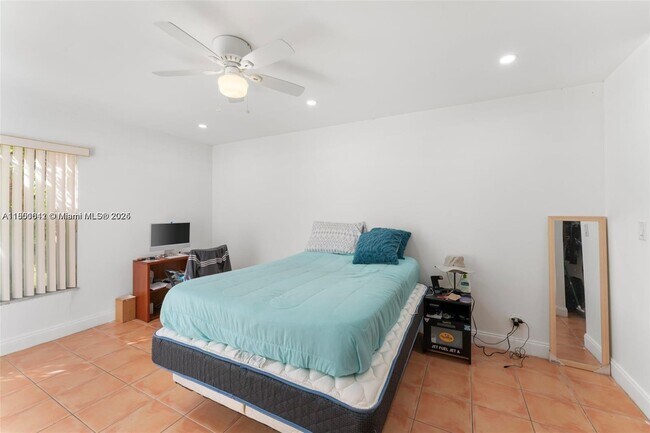 Building Photo - 1649 NW 56th Terrace