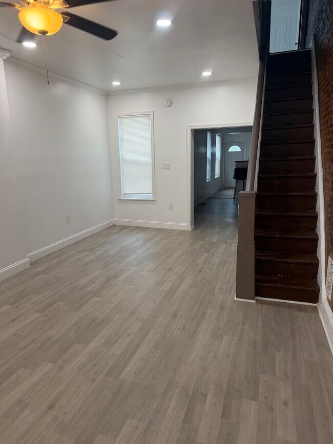 Building Photo - 940 N 12th St
