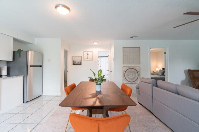 Building Photo - 505 Fillmore Ave