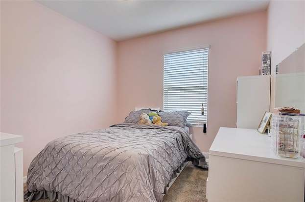 Building Photo - 817 Ashentree Dr
