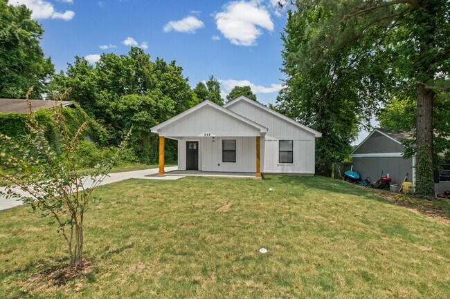 Building Photo - 848 Brandywine Blvd