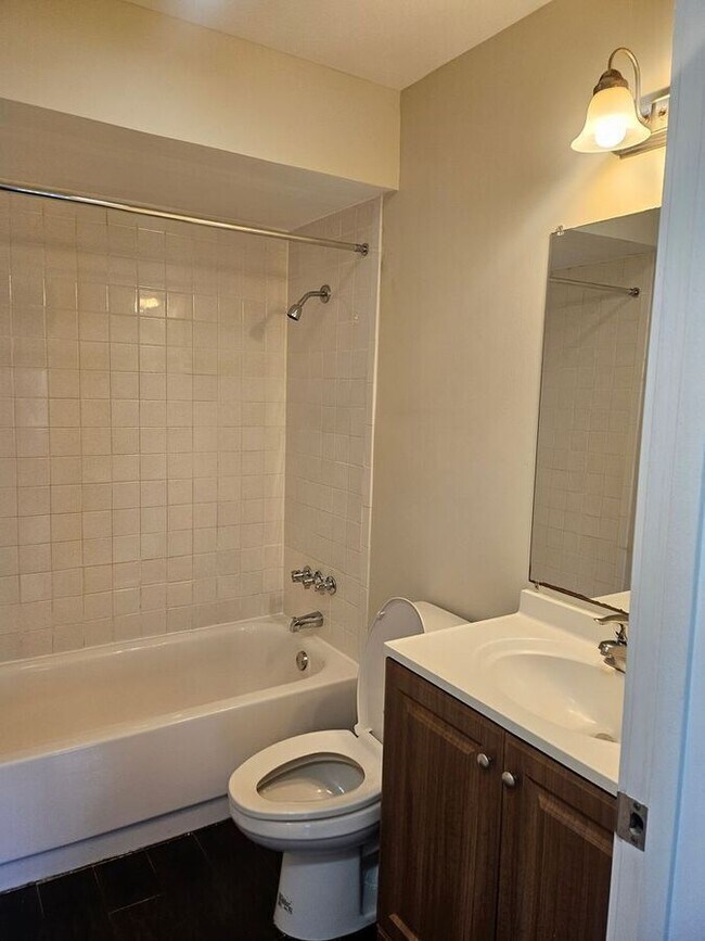 Building Photo - 1600 Light Road