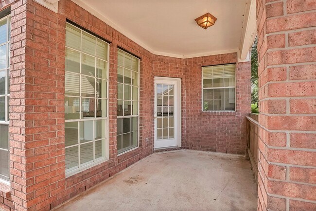 Building Photo - 4407 Magnolia Ln