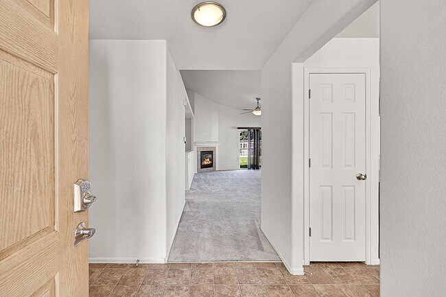 Building Photo - $2,300.00 - 3 Bedrooms, 2 Bathrooms, Single Family Home in Thornton with Cozy Fireplace!