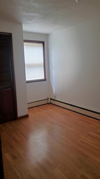 Building Photo - 1050 Curtis St