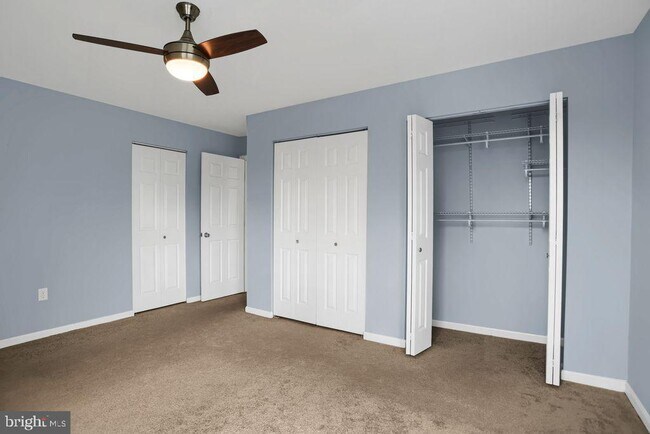 Building Photo - 200 Spring Maiden Ct