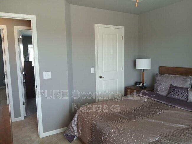 Building Photo - 7605 N 92nd Ave