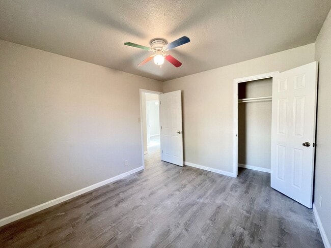 Building Photo - 3 Bedroom/ 1 Bathroom Rancher Close To Fort Carson