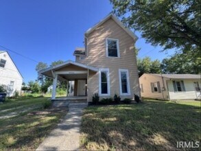 Building Photo - 8900 W Cornbread Rd
