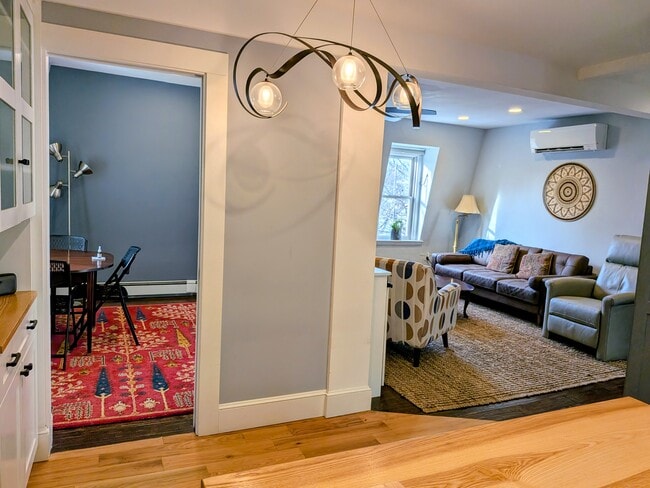 Building Photo - 34 West St