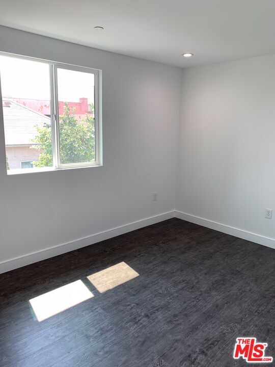 Building Photo - 2509 1/2 Cincinnati St