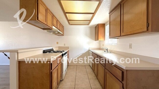 Building Photo - 15515 Rancherias Rd