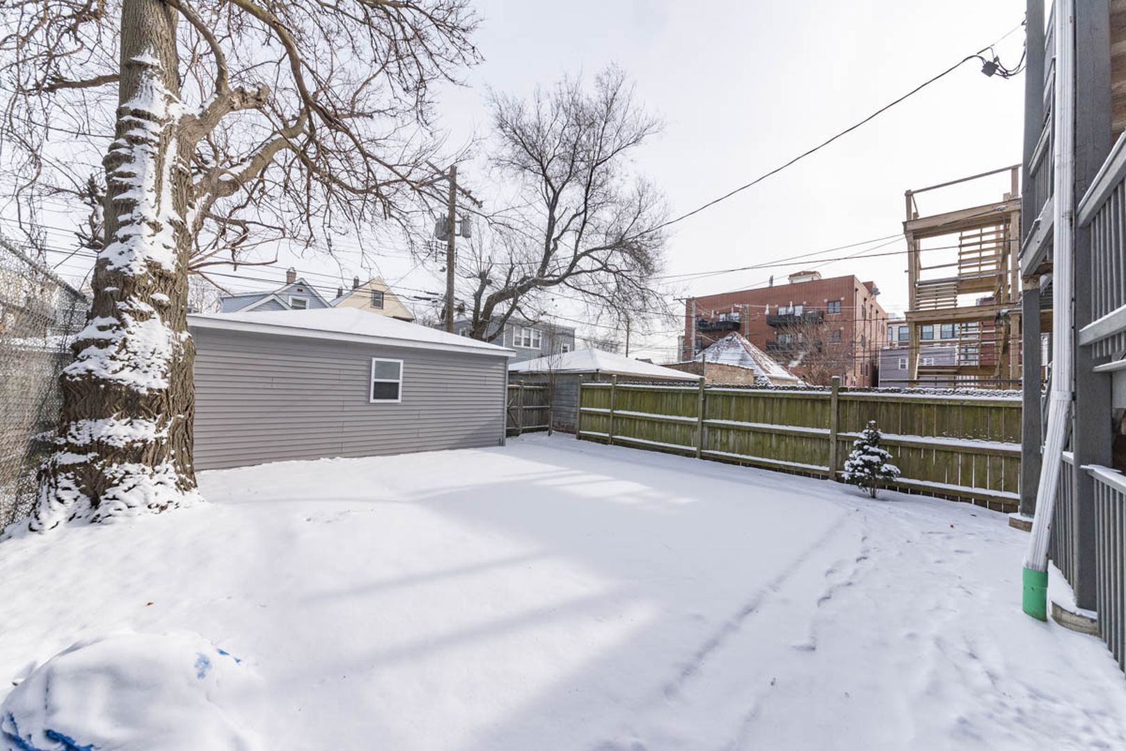 Building Photo - 2825 N Rockwell St