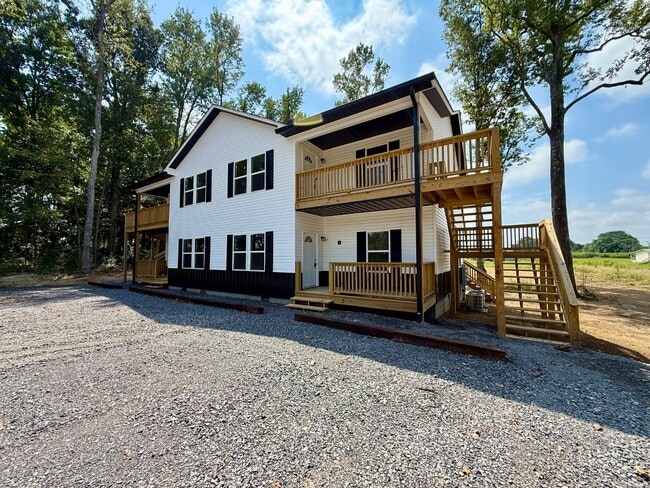 Building Photo - 2647 Co Rd 400