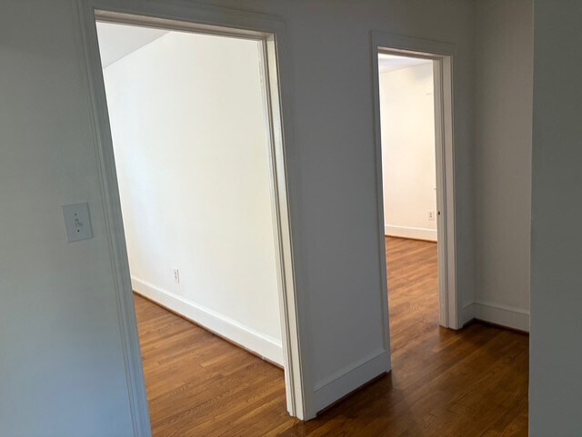 Building Photo - 361 Mills Ave