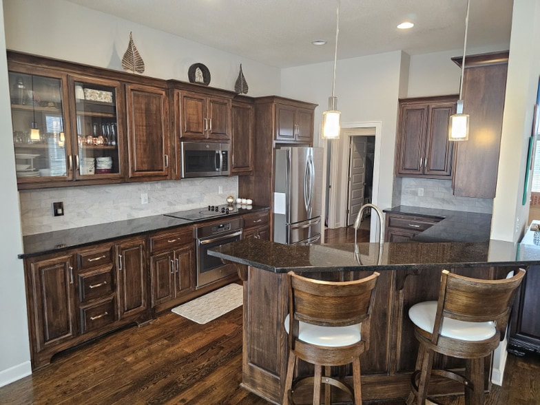 Building Photo - 7912 W 166th Pl