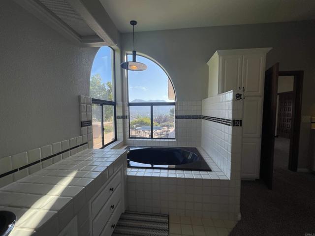 Building Photo - 15290 Moonglow Dr