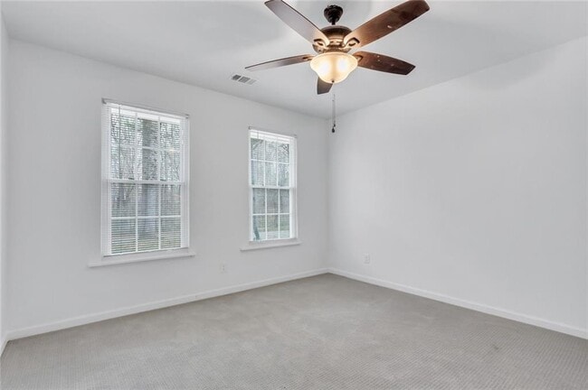 Building Photo - 2875 Webb Rd