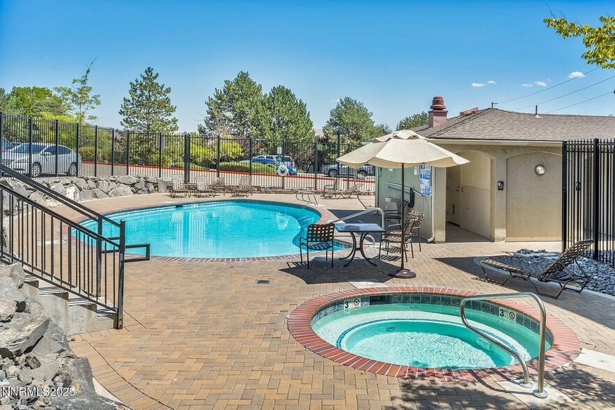 Building Photo - 3158 Sterling Ridge Cir