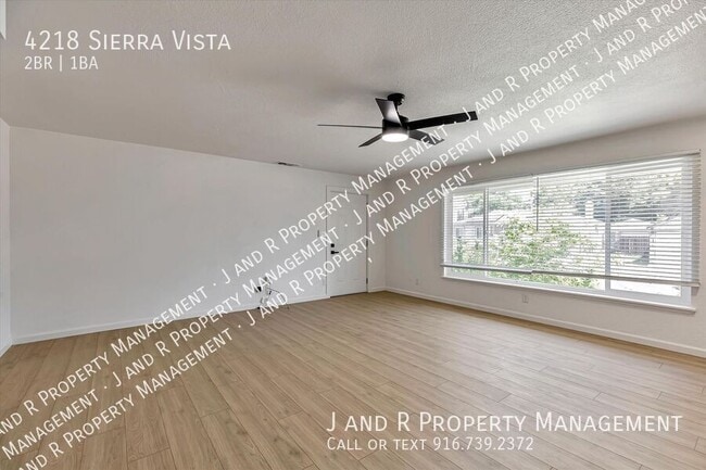 Building Photo - 4218 Sierra Vista Ave