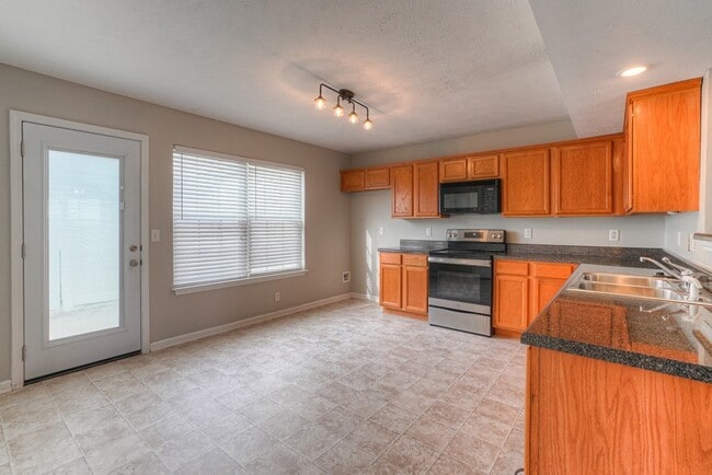 Building Photo - 151 Casbah Run