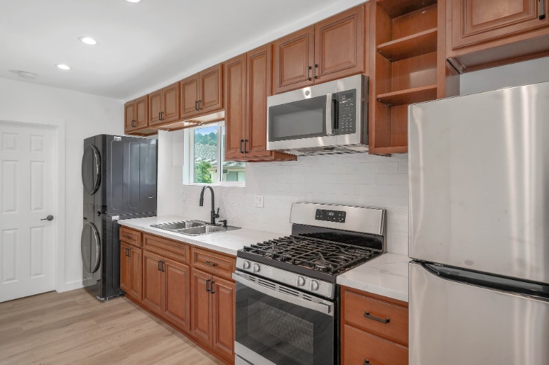 Building Photo - 510 E Palmer Ave