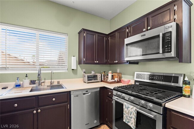 Building Photo - 3238 Mystic Ridge Ct
