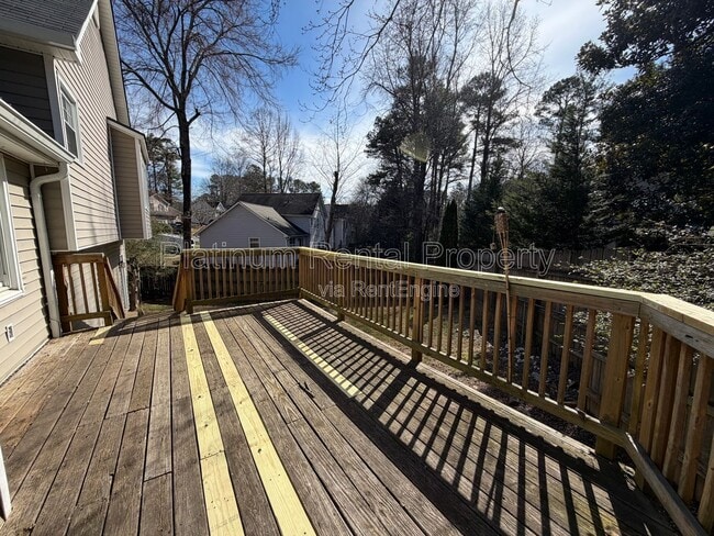 Building Photo - 2063 Winsburg Dr