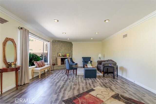 Building Photo - 19026 Keswick St