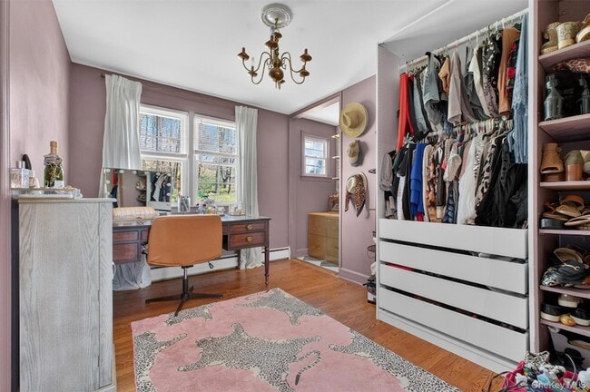 Building Photo - 49 Clover Hill Dr