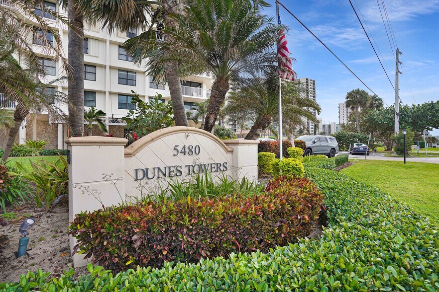 Building Photo - 5480 N Ocean Dr