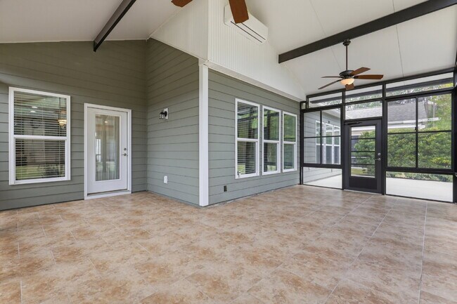 Building Photo - 686 Northlake Blvd