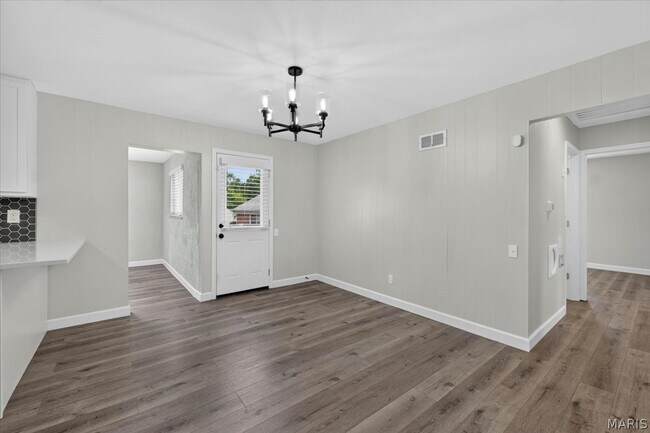 Building Photo - 328 Danworth Ct